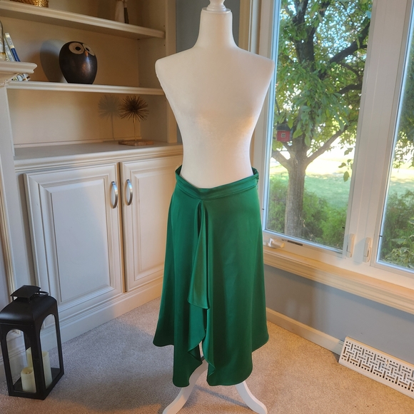 Zara Dresses & Skirts - Zara, Emerald Green, Midi Cascading Skirt